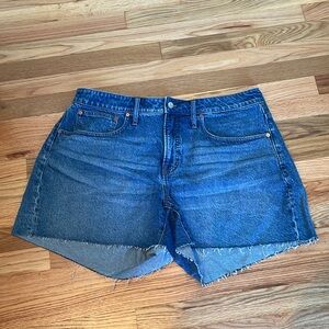 NWOT Madewell Curvy Perfect Vintage Denim Shorts